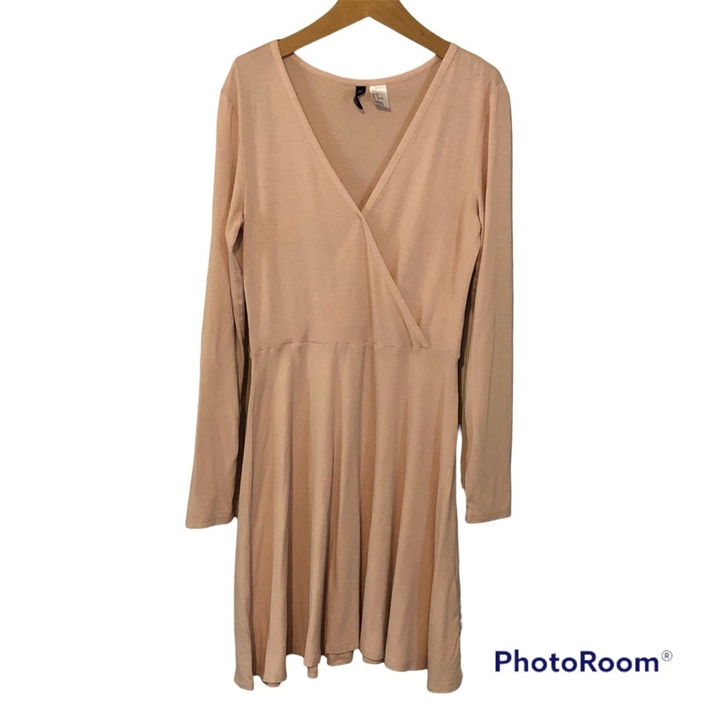 H&M Divided Womens Wrap Style Light Pink Dress Size 6